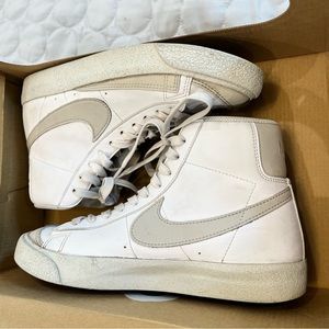 Nike Blazers 5.5Y (women’s 7). White/light bone.  Used but in good condition.